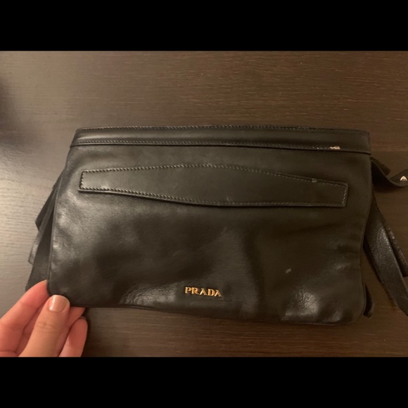 Prada clutch - Picture 3 of 3